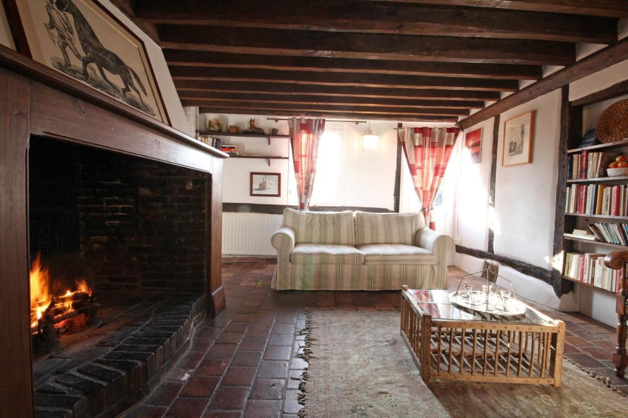 波米尼尔赫里索尼耶雷酒店 Saint-Aubin-de-Bonneval 外观 照片